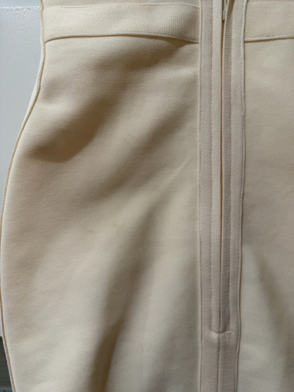 House of CB Cream V‑Neck Midi Sheath Dress - Picture 12 of 13